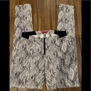 Alice and Olivia Snakeskin Legging